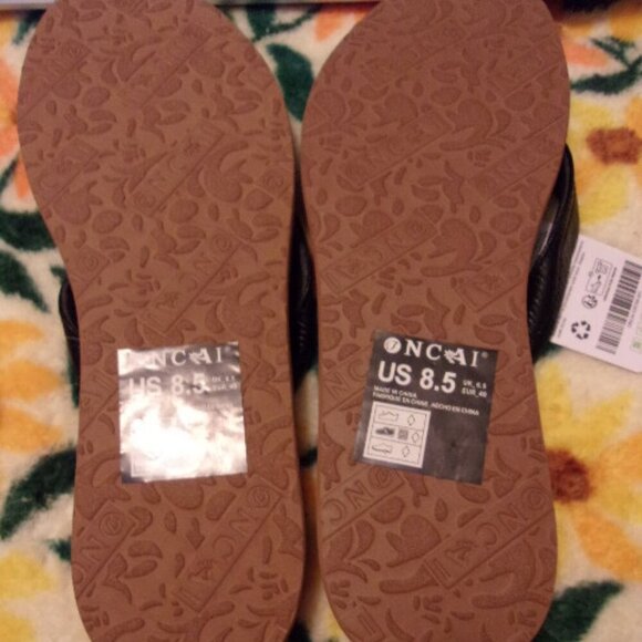 ONCAI Flip Flops For Women Yoga Mat Comfortable Beach Thong Sandals With Arch - Picture 2 of 3